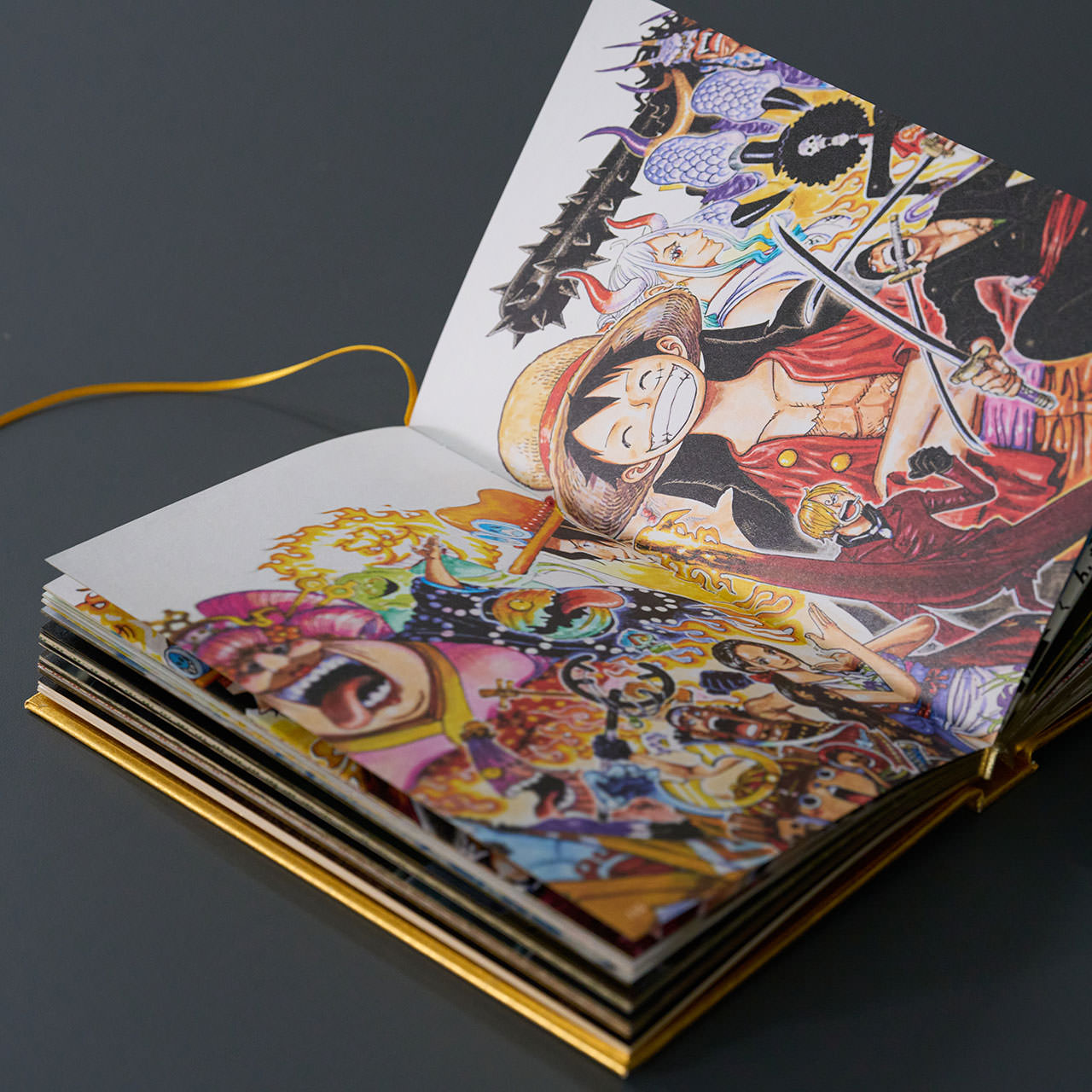 Artbook One Piece Exhibition Gold