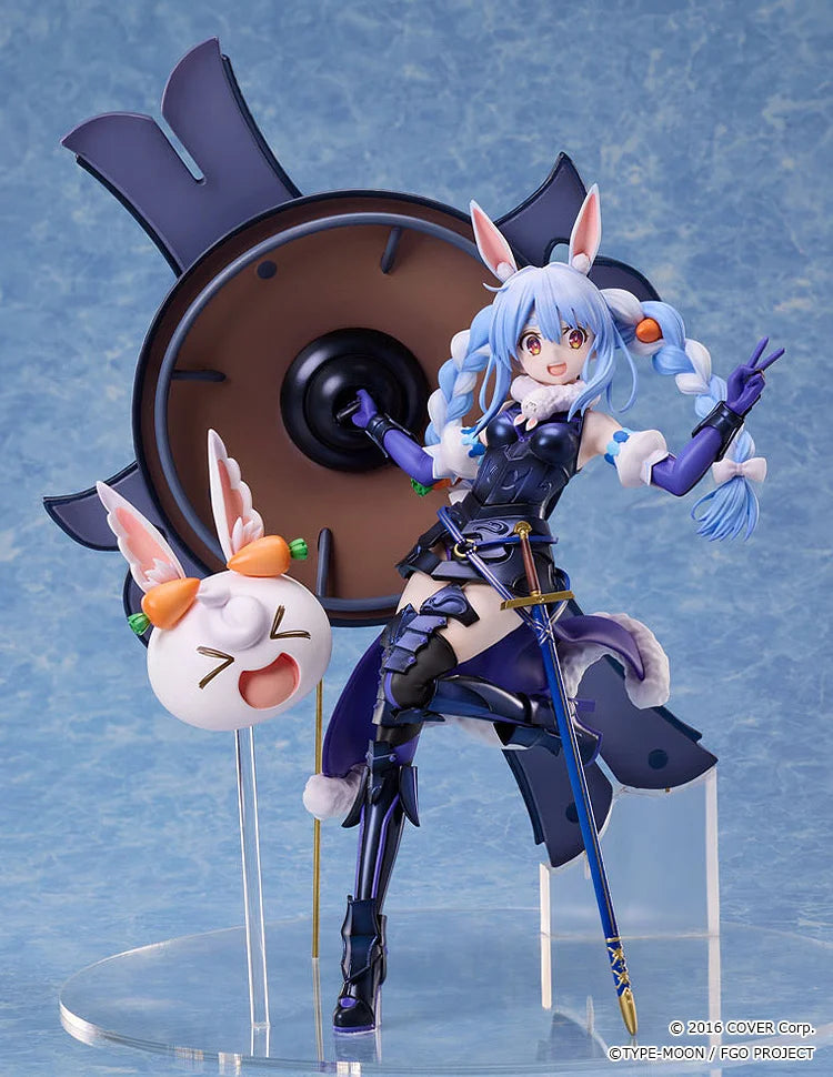 Fate Grand Order Mash Kyrielight x Usada Pekora Figure 