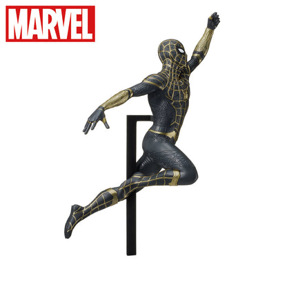 Figurine Spiderman Noir & Or avec Toile Luminasta Marvel