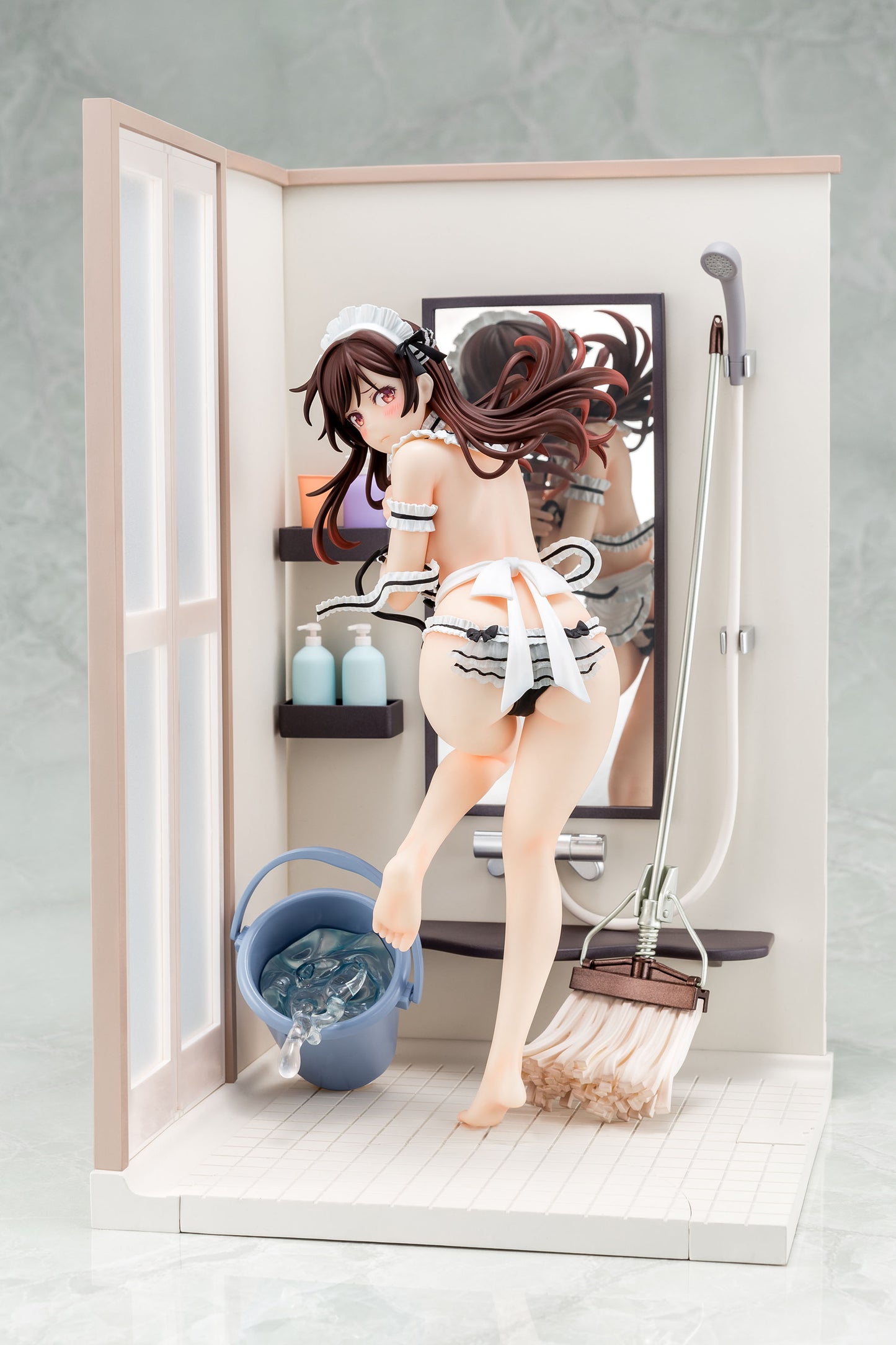 Figurine Mizuhara Chizuru Maid Bikini Cleanup Ver. Rent-A-Girlfriend