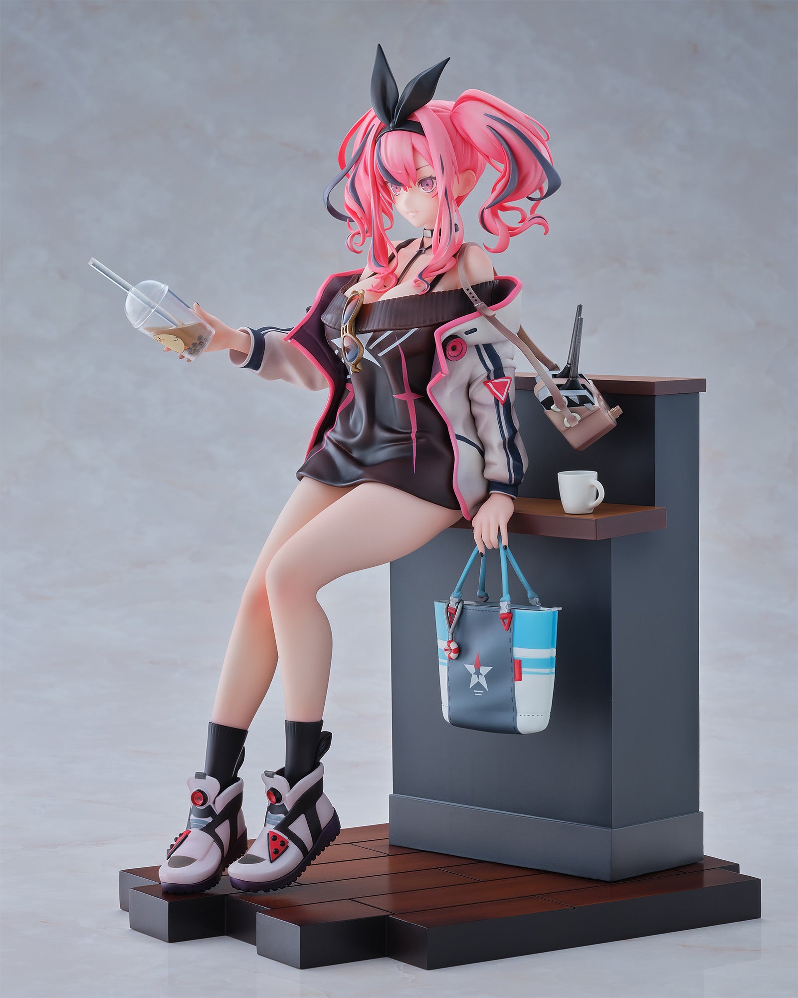 Figurine Bremerton Day-Off Date Ver. 1/6 Azur Lane