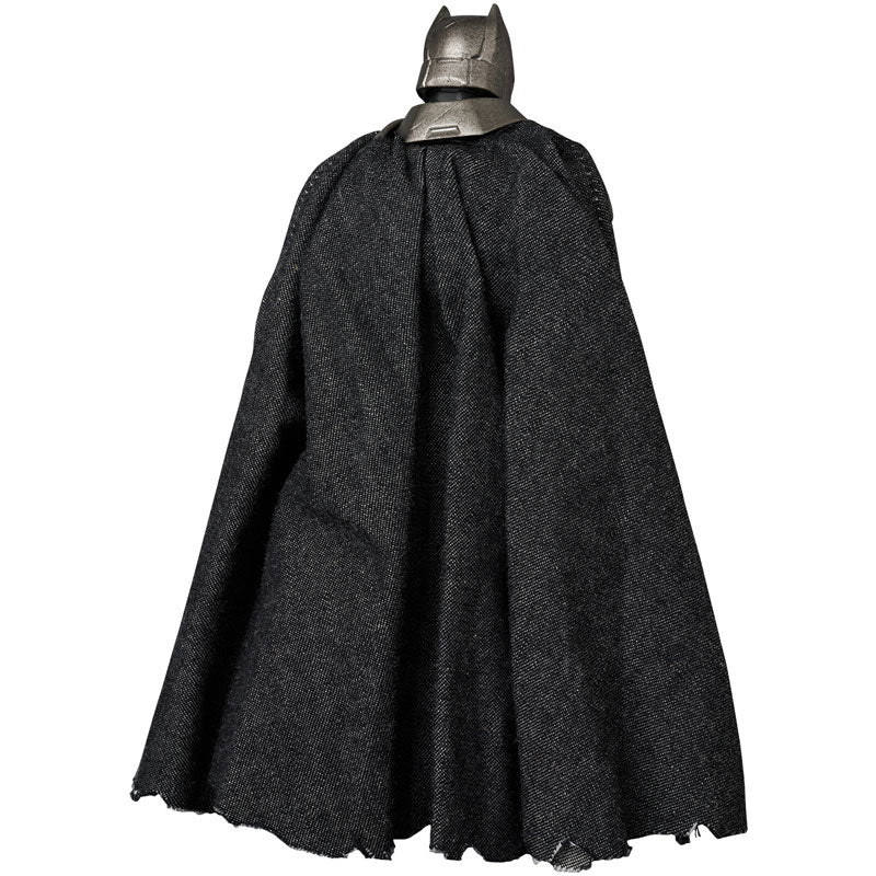Figurine Batman Armored Dawn of Justice 1.5 Ver. Mafex Batman
