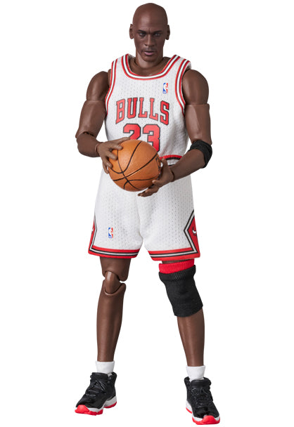 Figura Michael Jordan Mafex Chicago Bulls