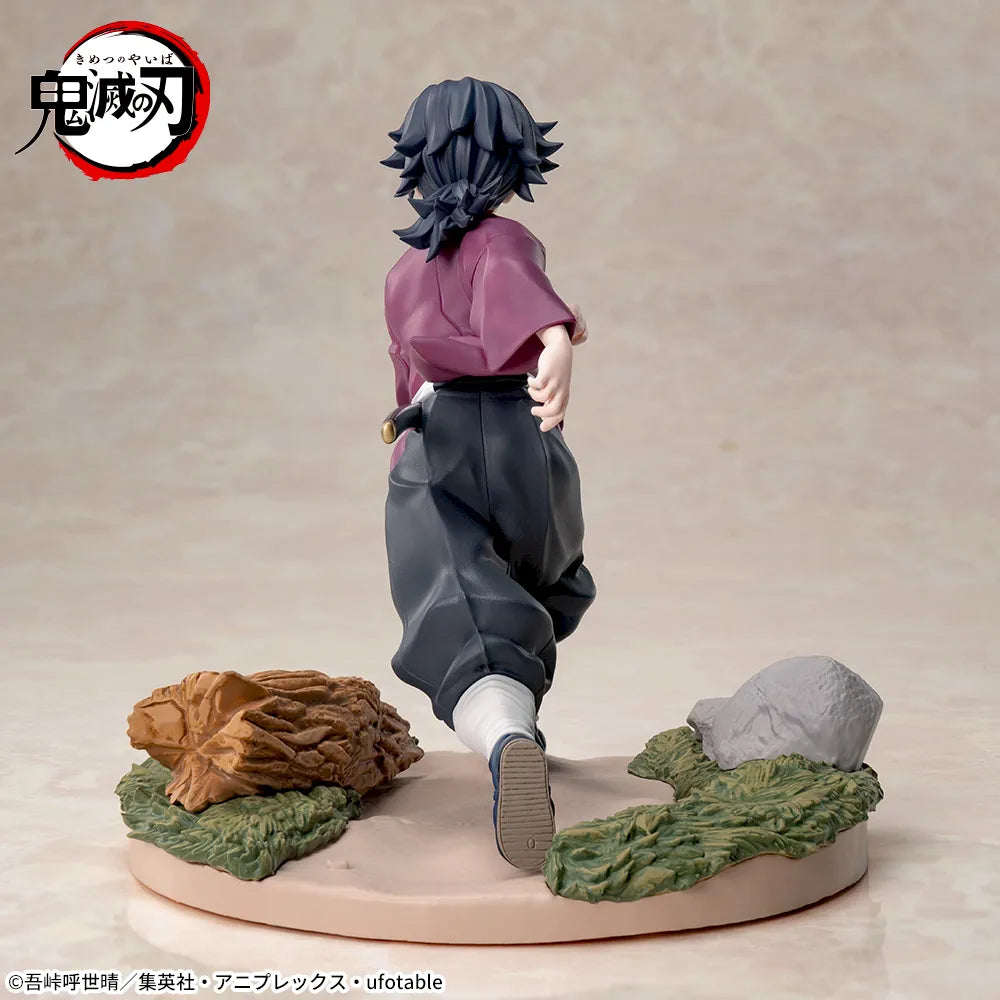 Figurine Giyu Tomioka Xross Link Luminasta Demon Slayer