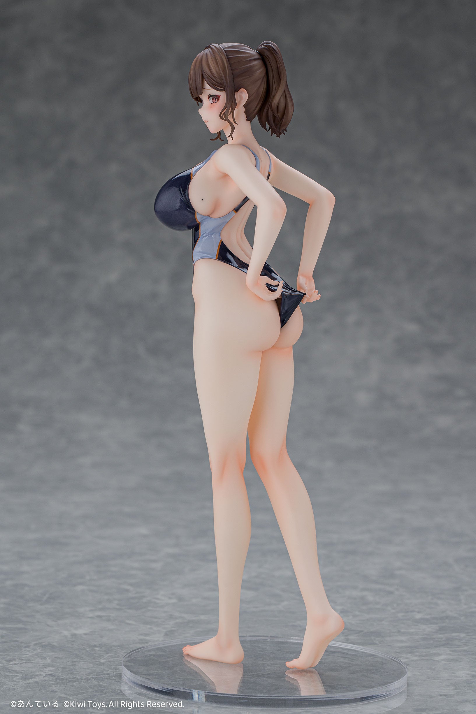 Figurine Swimming Coach Honami 1/6 