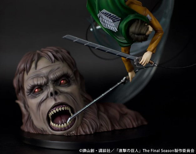 Figurine Levi vs Beast Titan ver. Good Smile Attack on Titan