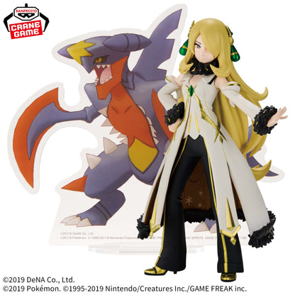 Figurine Cynthia & Mega-Carchacrok Panel Ver. Pokemon
