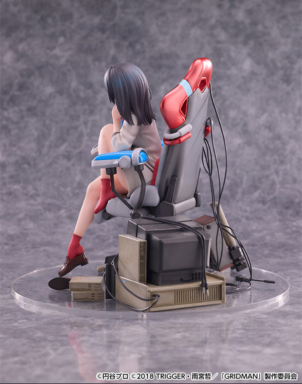 Figurine Rikka Takarada Gaming Chair Ver. 1/7 SSSS Gridman