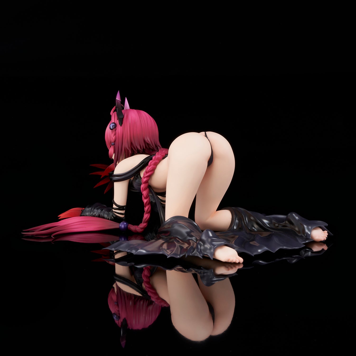 Figurine Kurosaki Mea Darkness Ver. 1/6 To Love Ru