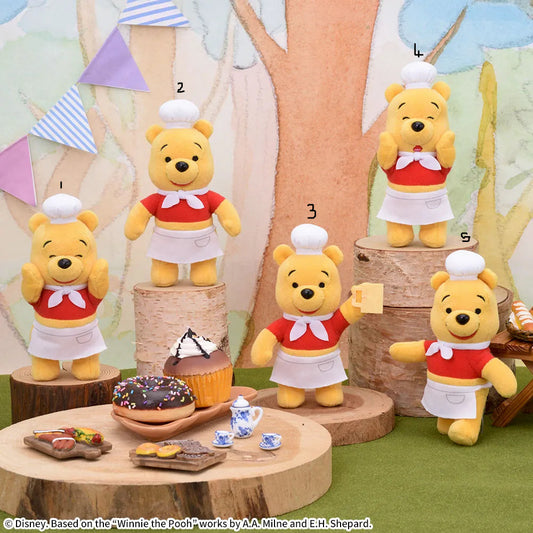 Peluche Winnie L'Ourson Cooking Ver. Luminasta Disney