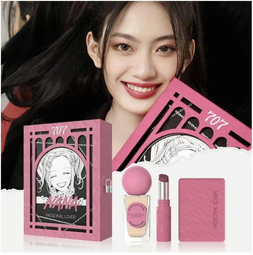 Coffret Maquillage Nana Komatsu